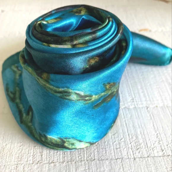 💖 Oversized boho satin blue Floral print print hair neck scarf whimsical - Picture 12 of 15